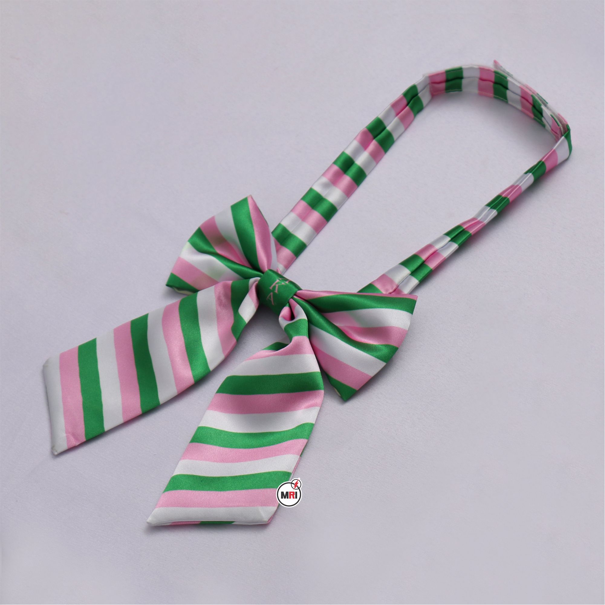 Alpha Kappa Alpha Ladies Bow Tie - Image 4