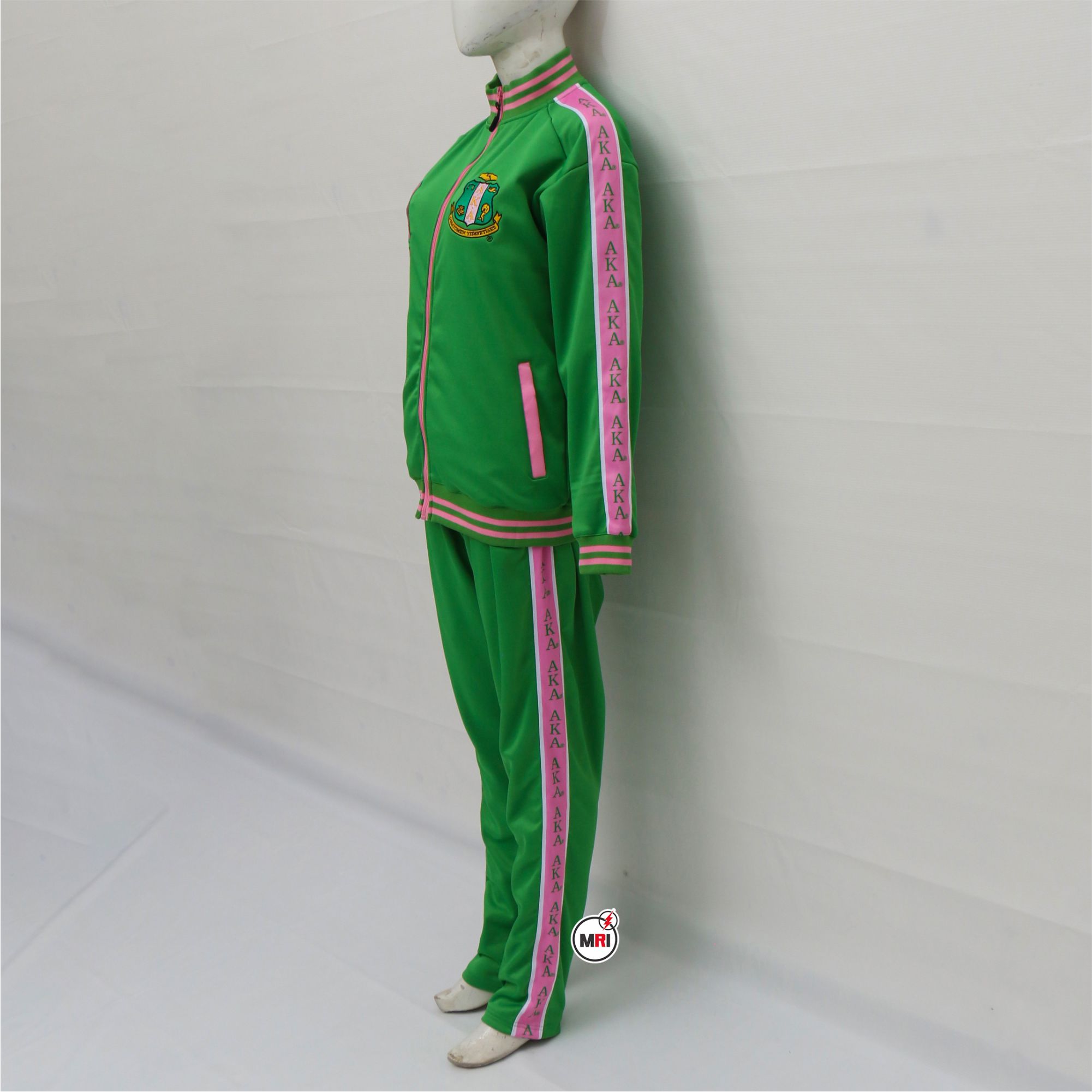 Alpha Kappa Alpha Jogger Set - Image 4